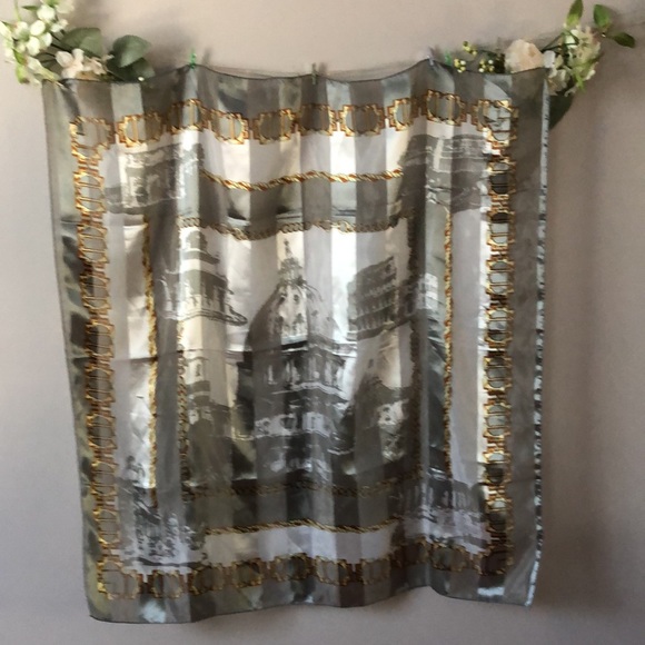 Classic Raffaello Roma Silk Scarf - Picture 4 of 5